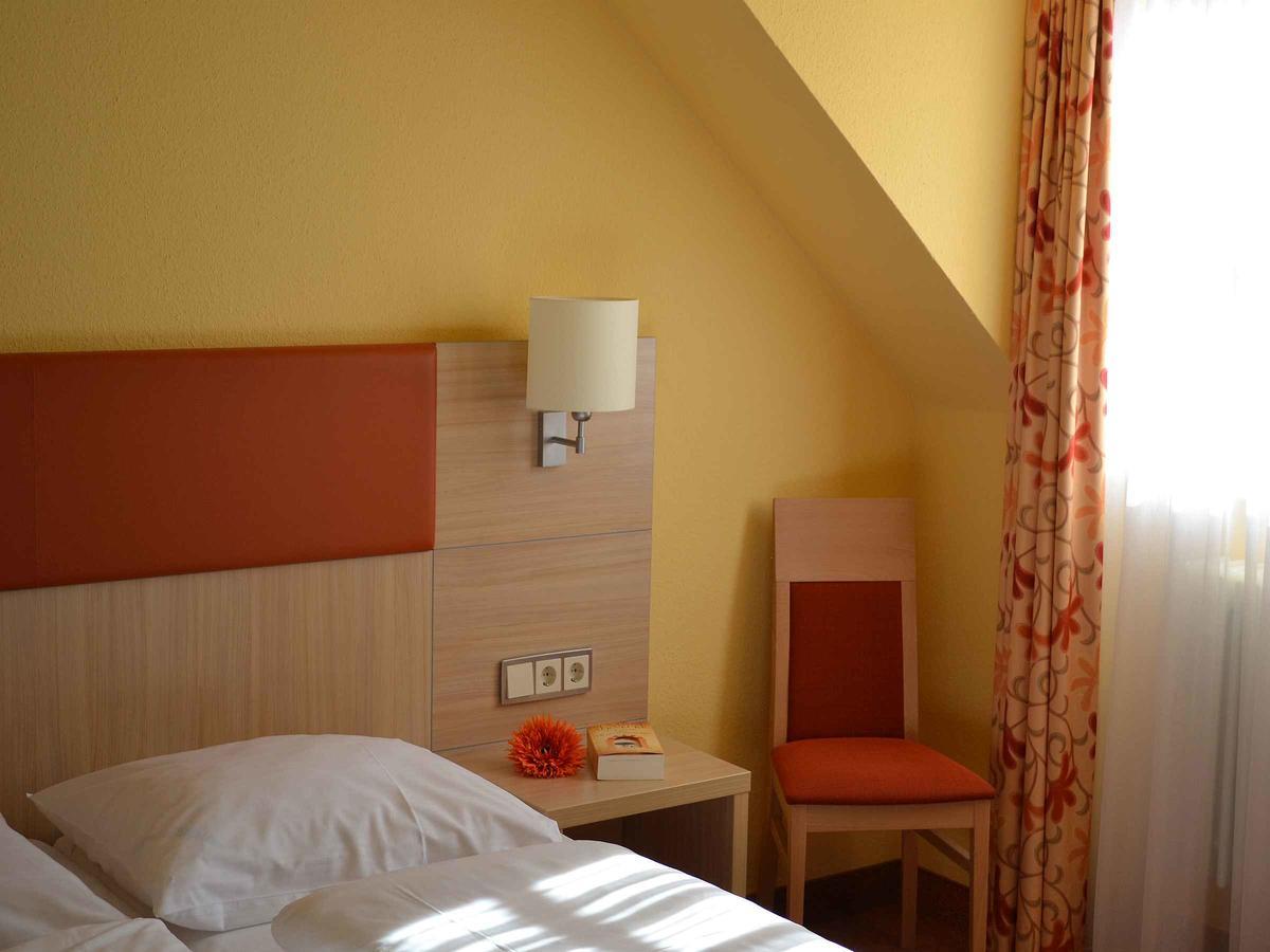 Hotel-Gasthof Rotes Ross Markt Einersheim Luaran gambar