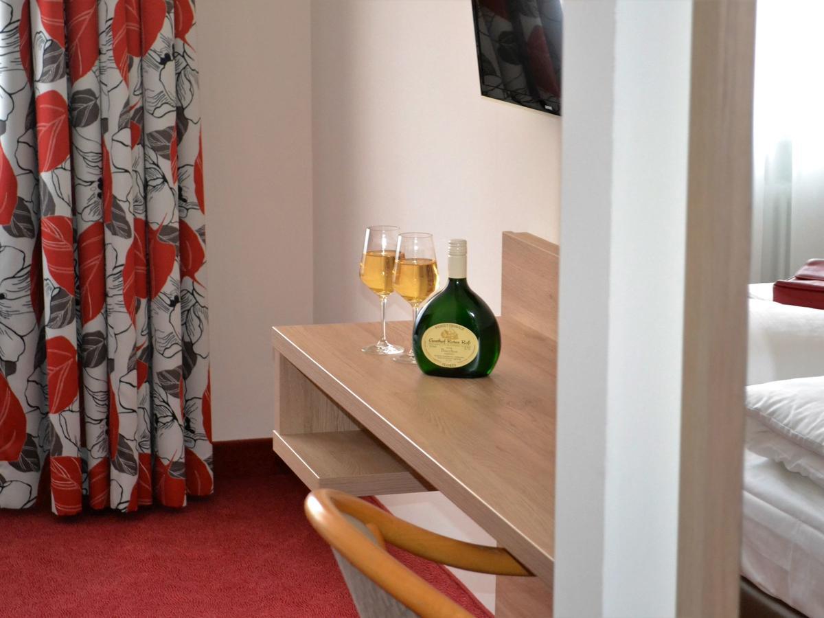 Hotel-Gasthof Rotes Ross Markt Einersheim Luaran gambar