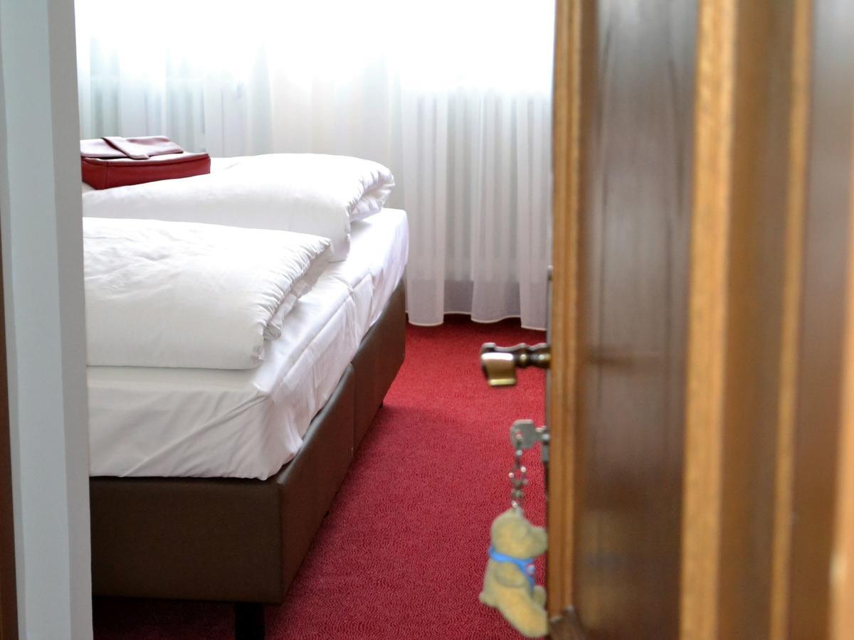 Hotel-Gasthof Rotes Ross Markt Einersheim Luaran gambar